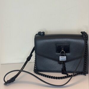 NWT DKNY Women's Elissa R923HC81 Shoulder Bag, Black / Black